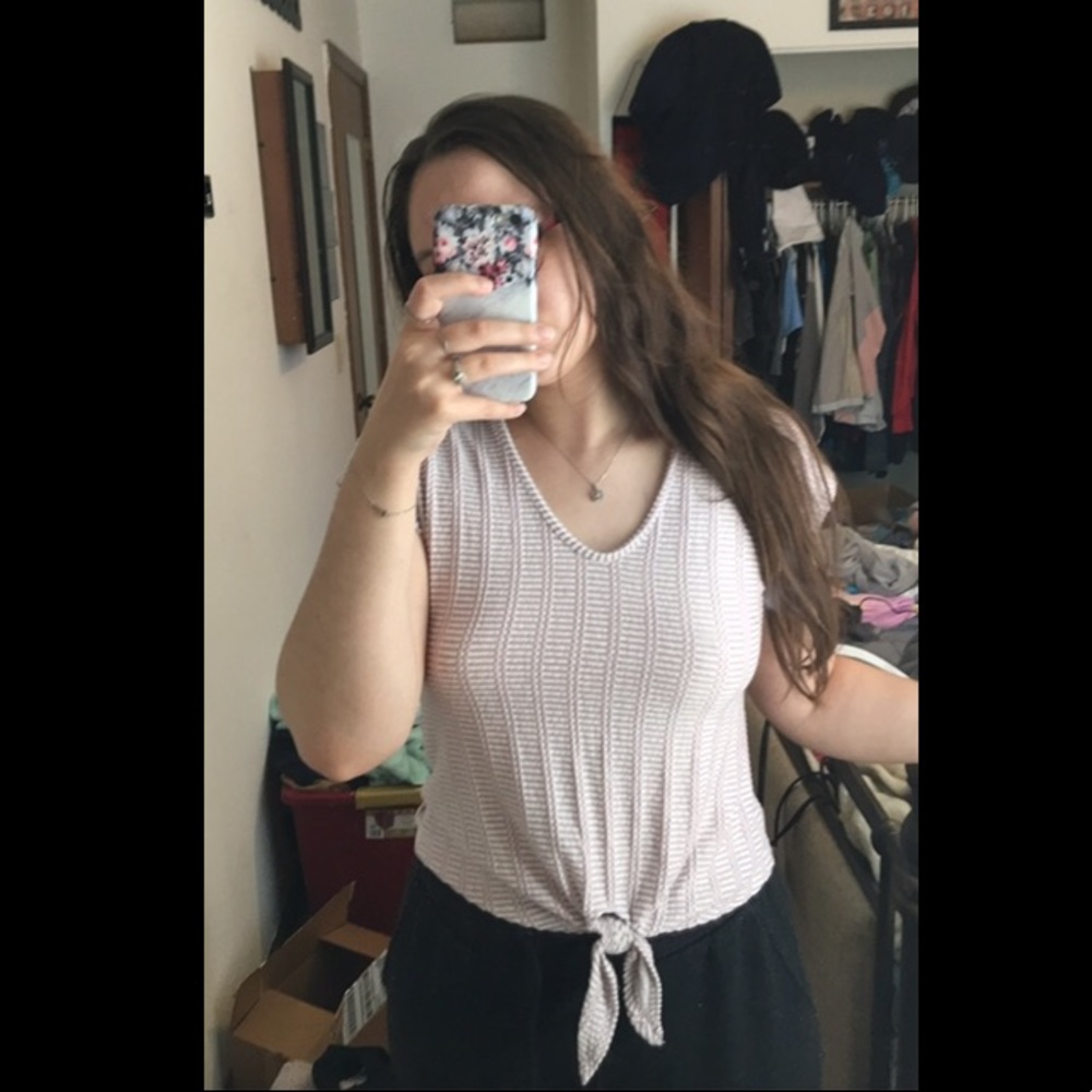 Tj Maxx Top - Picture 2 of 3